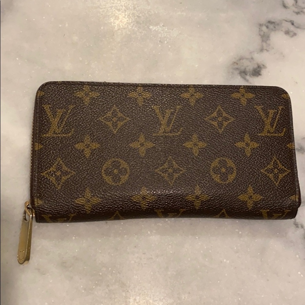 Louis Vuitton Wallet